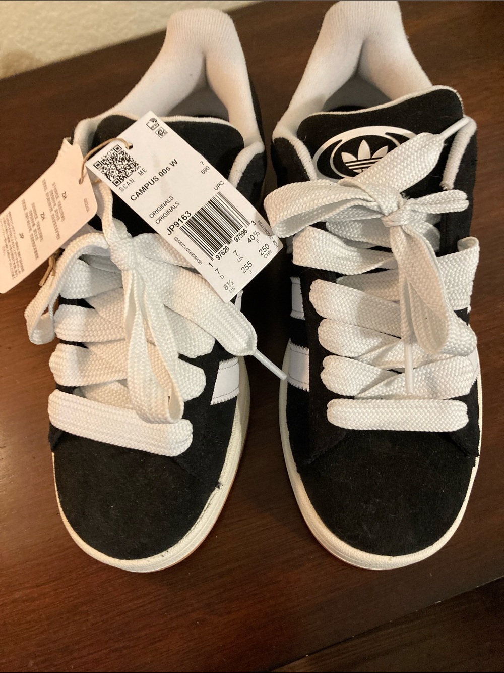 adidas Black and White Suede Campus Sneakers us 8.5